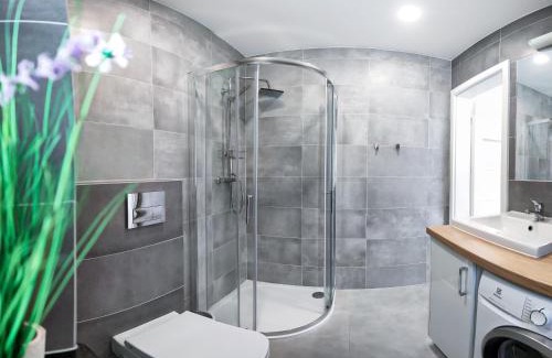 Gizycko Apartment | Discover Wilk Zając Domki: Family & Pet-Friendly Stay