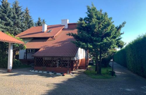 Zurawica Villa | Relaxing Retreat with Pool, Hot Tub & Scenic Garden Views