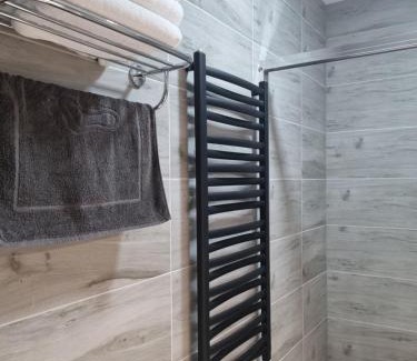 Mielec Apartment | Discover Willa "Aparthause": Family-Friendly E-Apartamenty