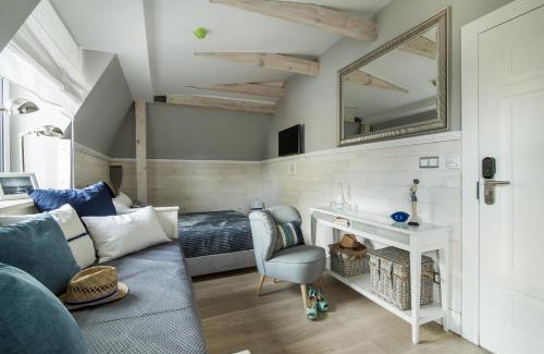 Mielno Bed & Breakfast | Pet-Friendly Comfort at Willa Błękit Hotel by Dorota Szelągowska