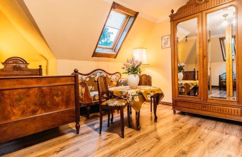 Inowroclaw Bed & Breakfast | Pet-Friendly Willa Bajka: Guest Rated 8.9/10 Experience