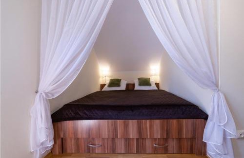 Zegiestozw Apartment | Discover Willa Janka: Oceanfront Escape with Spa & Hot Tub