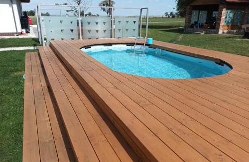 gmina Pawonkow Villa | Relax at Willa Kanus: Oceanfront Bliss with Top Amenities