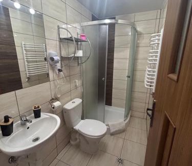 Czorsztyn House | Willa Karolina: Oceanfront Retreat with 9.3/10 Guest Rating