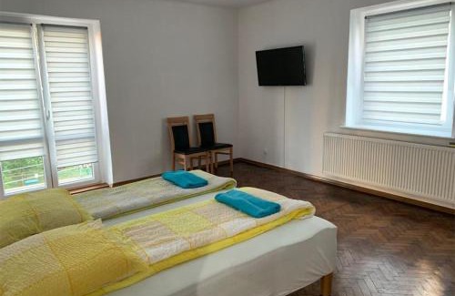 Kamienna Gora House | Welcoming Willa Mare Nostrum Gdynia with Ocean Views