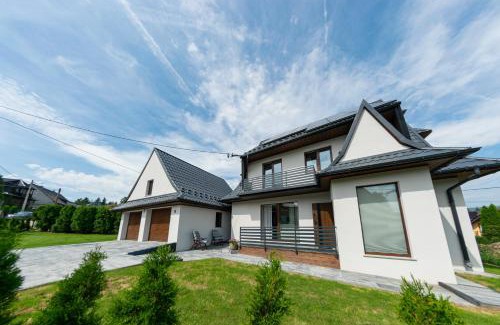 Rabka Villa | Experience Willa Na Bystrej: Year-Round Family Retreat