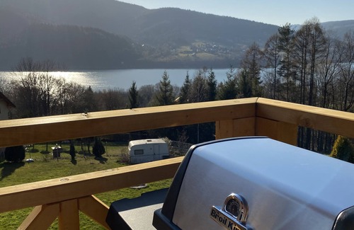 Miedzybrodzie Zywieckie Villa | Relaxing Retreat at Willa Pensjonat Bajka with Jacuzzi & Sauna