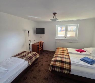 Tylicz House | Discover Willa pod Babkami: Pet-Friendly Retreat Awaits