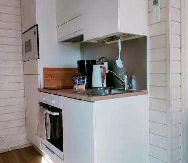 Lumijoki Apartment | Child-Friendly Retreat at Willa Rauha 2B - Rated 9.1/10