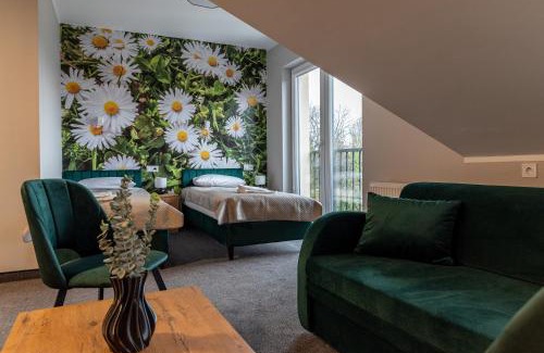 Ciechocinek Resort | Cozy Willa Rustykalna with Private Pool & Hot Tub