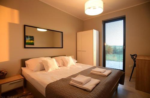 gmina Szydowo Villa | Willa Skrzatusz: 4-Star Hotel with Oceanfront Views