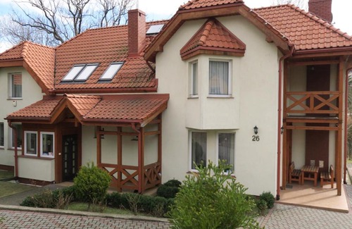 Sobieszow Villa | Discover Willa Sobieszów: Pet-Friendly Retreat for All