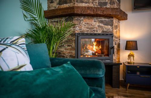 Mikolajki Apartment | Oceanfront Retreat at Willa Tałty - Guest Rated 9.7/10