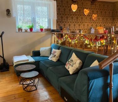 Ladek-Zdroj House | Willa Toskania: Guest Rated 9.4 with Oceanfront Pool