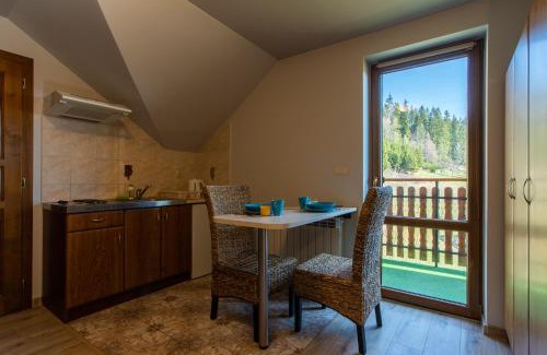 Lapsze Nizne Apartment | Willa Uroki Spisza: Family-Friendly Retreat with Kitchen