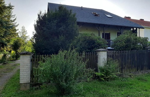 Wadowice House | Inviting Willa Wadowicka: Pet-Friendly & Family-Oriented Stay