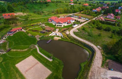 gmina Dywity Resort | Guest Rated: 10/10 at Willa Warmińska with Ocean Views