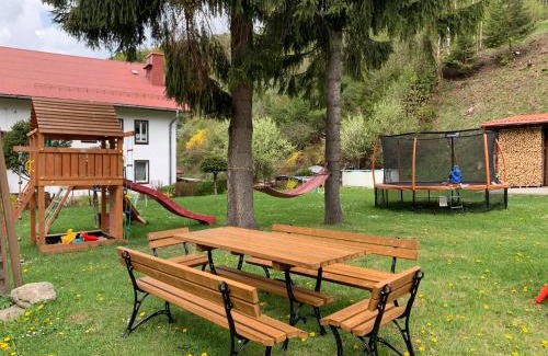 Miedzygorze House | Pet-Friendly Willa Weronika: Guest Rated 9/10 Stay