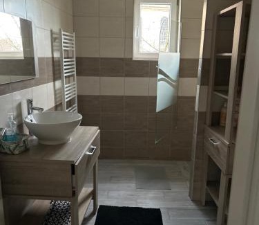 Niederschaeffolsheim Villa | Family-Friendly Getaway at Willa Willi Hotel