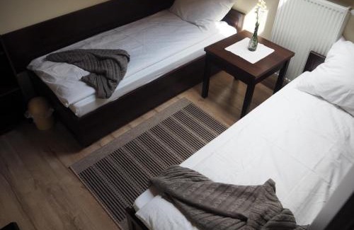 Kalwaria Zebrzydowska Apartment | Delightful Willa Zacisze: Family-Friendly Apartment Escape