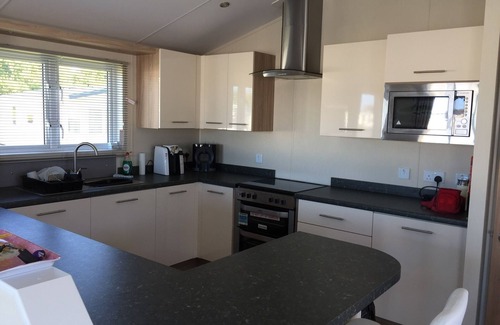 Fleetwood House | Pet-Friendly Willerby Clearwater Lodge with Pool & Spa