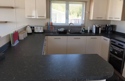 Fleetwood House | Pet-Friendly Willerby Clearwater Lodge with Pool & Spa