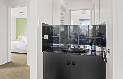 Port Willunga House | Willi ~ Port Willunga - I am home to sun-kissed noses, salty hair & sweet dreams