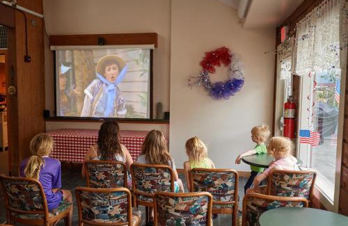 Stonehouse Other | Cozy One Bedroom Loft Cabin at Williamsburg Camping Resort