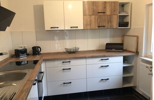 Rysum Cottage | Discover Klötzlehuus in Rysum: Pet-Friendly Retreat