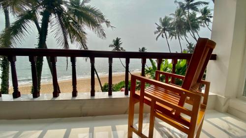 Kannur House | Beachfront Bliss at Willo Stays - Relax with Ocean Views