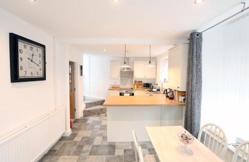 Pateley Bridge House | Family-Friendly Willow Cottage - 4-Star Guest Rated Retreat