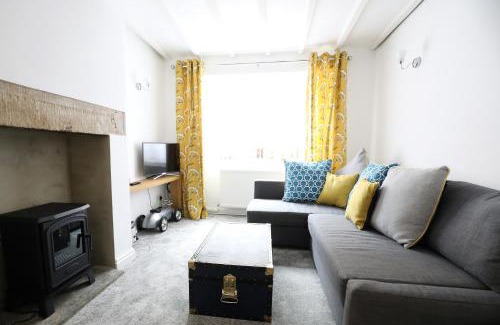 Pateley Bridge House | Family-Friendly Willow Cottage - 4-Star Guest Rated Retreat