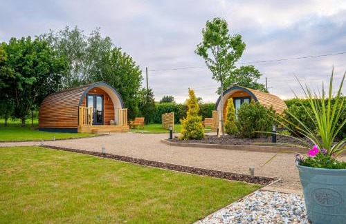 Padeswood Other | Top-Rated Willow Farm Glamping: Family-Friendly Retreat