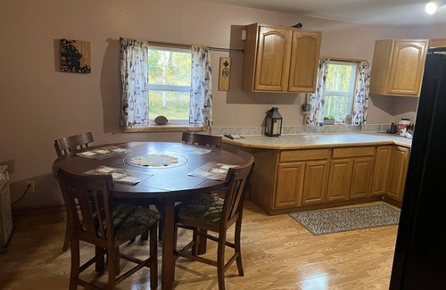 Willow Ski Chalet | Family-Friendly Willow Lake Chalet with Pet Welcome & Views