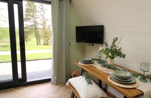 Llangurig House | Family-Friendly Stay at Willow - 4-Star Comfort Awaits