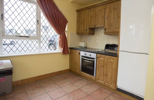 Rosslare House | Willow Grove HC No. 4 by Interhome