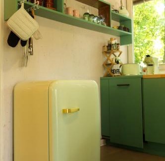 Arendonk Cabin | Willow Hideaway