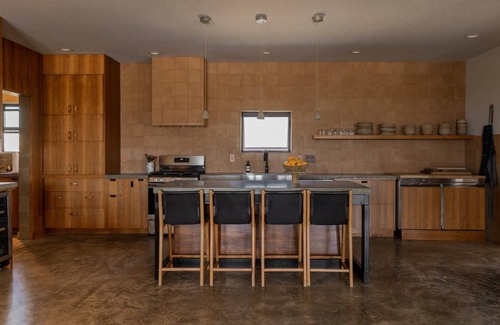 Study Butte-Terlingua Hotel | Experience Willow House: Guest Rated 9.8, Pool & Spa Awaits