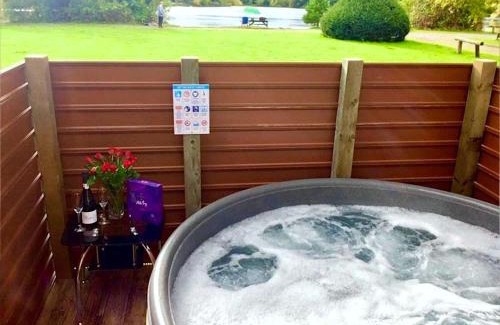 York House | Pet-Friendly Retreat at Willow Lodge with Hot Tub