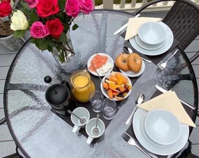 Allerthorpe House | Willow Lodge: Family-Friendly Retreat with Hot Tub