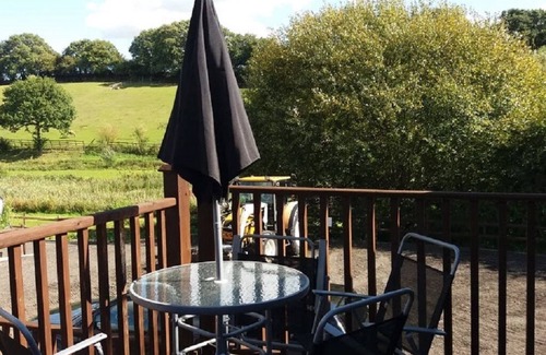 Upchurch Apartment | Willow Suite - Ideal 2 Bedroom Apartment for Your Stay