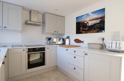 Littlebredy Cottage | Willowbrook Cottage: Pet-Friendly Retreat with Garden Escape