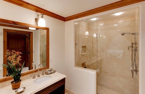 Vail Apartment | Experience Willows 103: Premier Vail Village Retreat