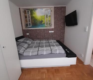 Rheda-Wiedenbruck Apartment | Willy und Gudrun: Highly Rated with Unique Amenities
