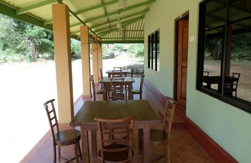 Pahala Maragahawewa House | Family-Friendly Wilpattu Dilsara Holiday Resort Awaits