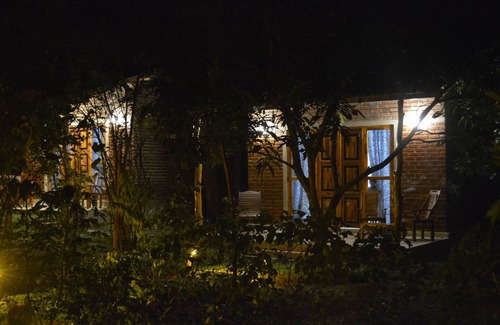 Pahala Maragahawewa Villa | Experience Wilpattu Wild Villa: Pet-Friendly Retreat Awaits