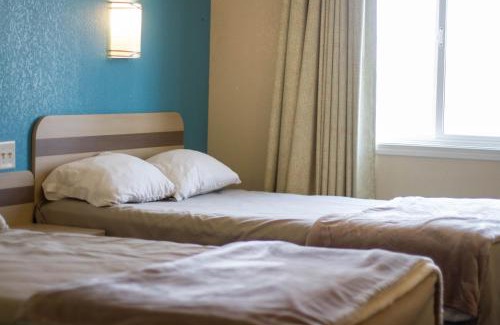Claresholm Hotel | Discover Wilshireinn Hotel: 5-Star Pet-Friendly Retreat
