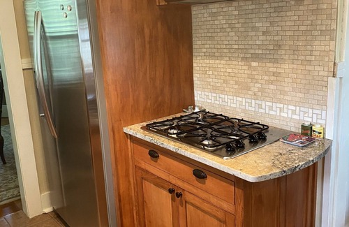 Fayetteville House | Historic Wilson Park Bungalow with Pool & Spa Amenities