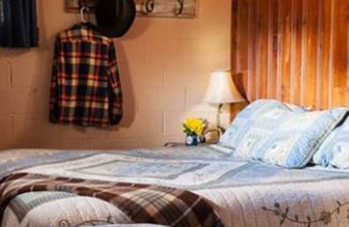 Fossil Bed & Breakfast | Discover Wilson Ranches Retreat: Guest Rated 9/10 Getaway