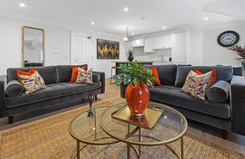 Belfast Central District Apartment | Premium Wilton House Belfast Serviced Apartments, 5-Star Stay
